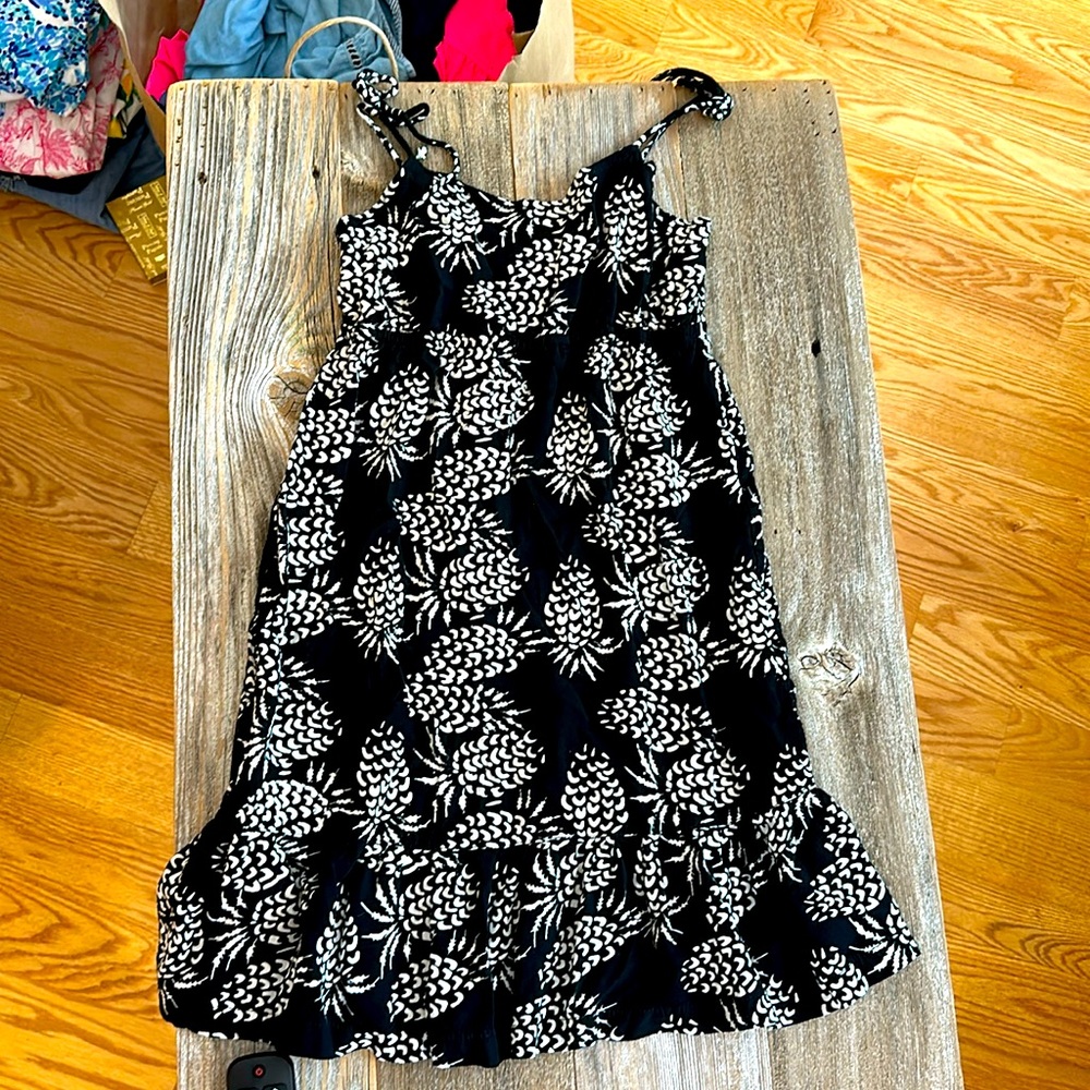 Girls size 9-10 pineapples dress
